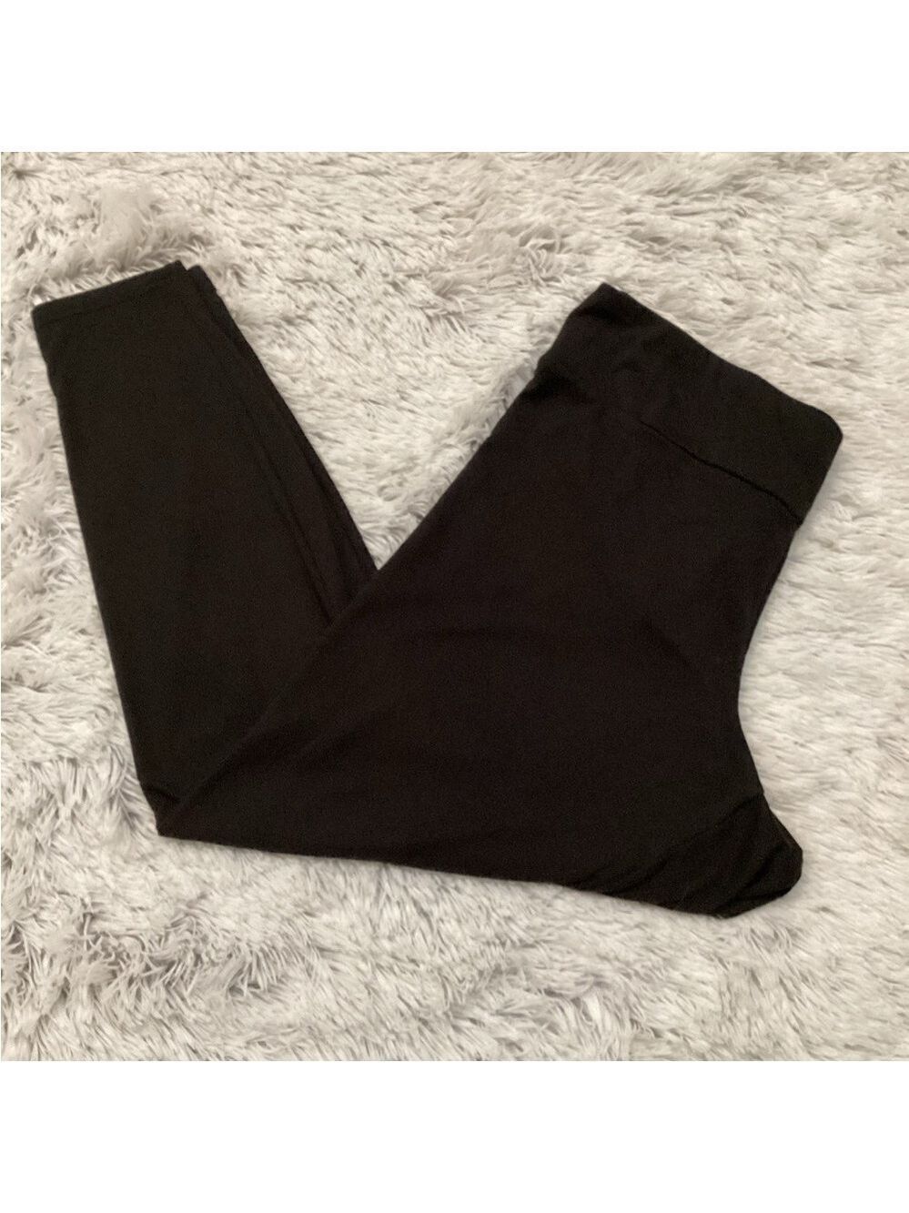 Eye Candy Women's Plus Size Black Leggings 2X